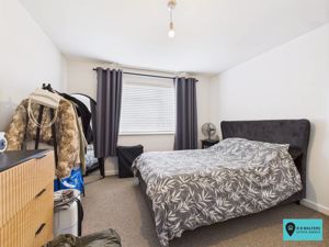 Bedroom- click for photo gallery